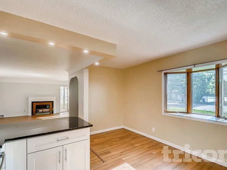 2545 Edgerton St — Photo 5