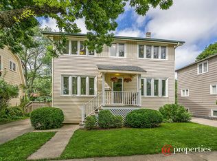 423 Prairie Ave, Wilmette, IL 60091