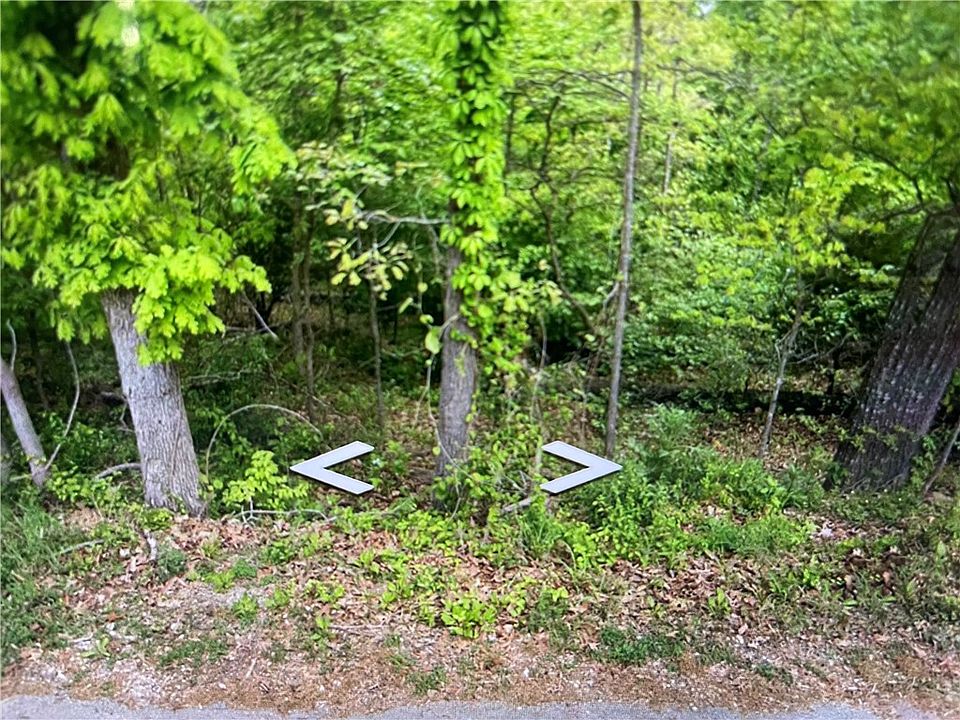 1st image of Heather Dr #36