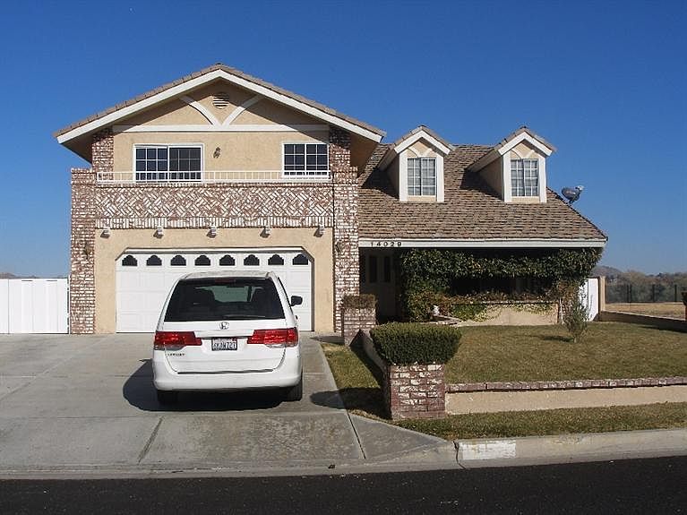 1st image of 14029 Driftwood Dr
