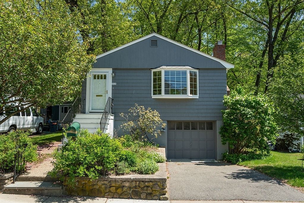 44 Hackensack Rd, Chestnut Hill, MA 02467 | Zillow