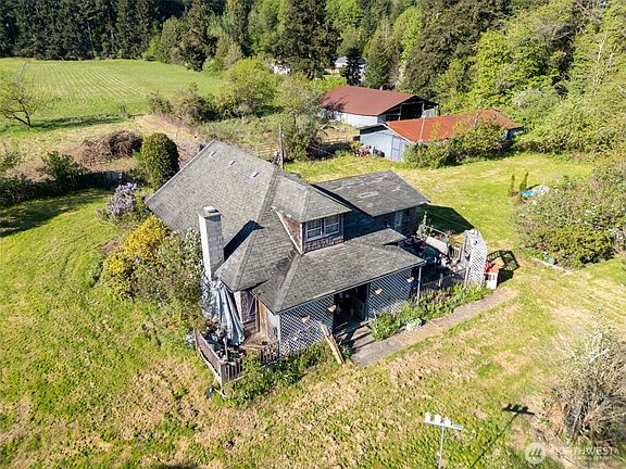 2nd image of 9326 James Rd SW