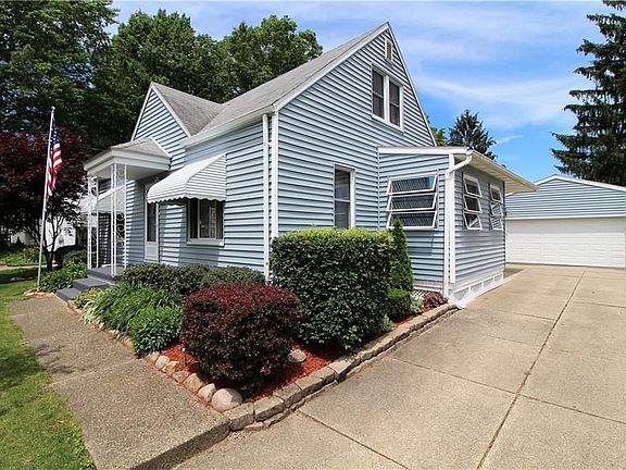 2nd image of 691 E Cassell Ave