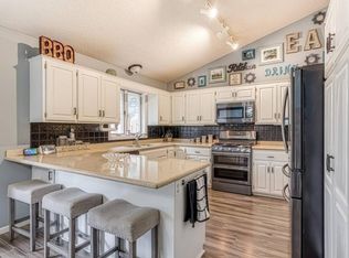 8610 Jenner Ln S, Cottage Grove, MN 55016