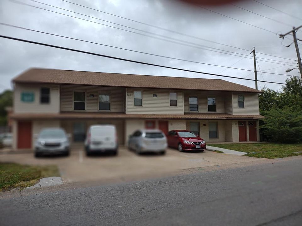 1st image of 560 Ashlawn Dr APT 8