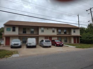 560 Ashlawn Dr APT 8, Norfolk, VA 23505
