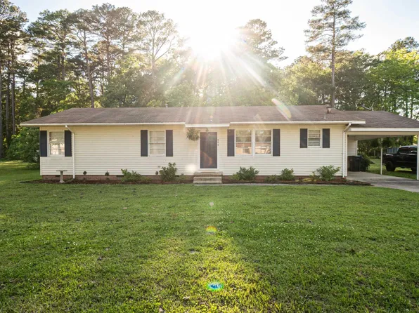804 Elm St, Smackover, AR 71762