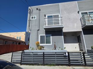 2765 1/2 W 12th St, Los Angeles, CA 90006