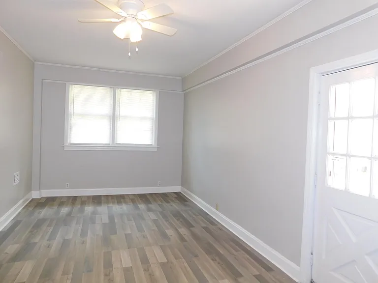 2921 Stratford Dr — Photo 15