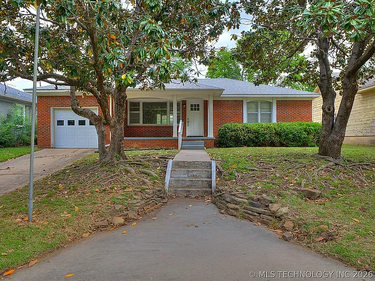 3921 E 37th Pl — Photo 1