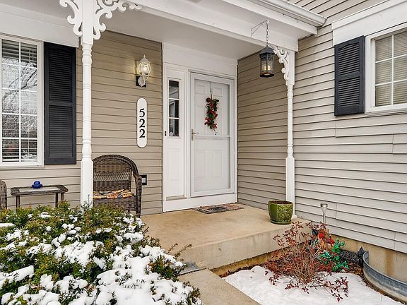 2nd image of 522 Sandhurst Ln #504