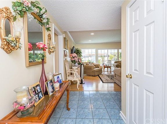 3rd image of 7764 Eton Ave