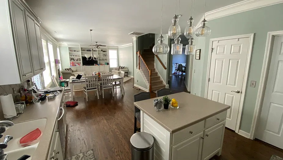 4 bed, 2801 sqft, $3,500 — Photo 3