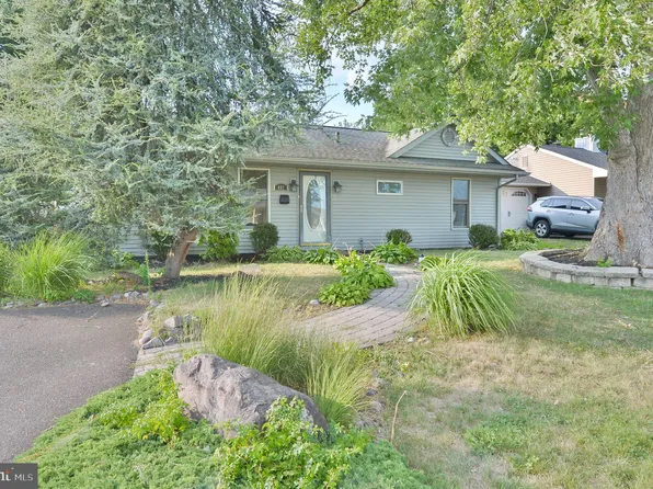 407 Berkshire Rd, Fairless Hills, PA 19030