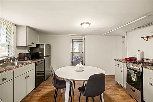761 King St #B Photo 1
