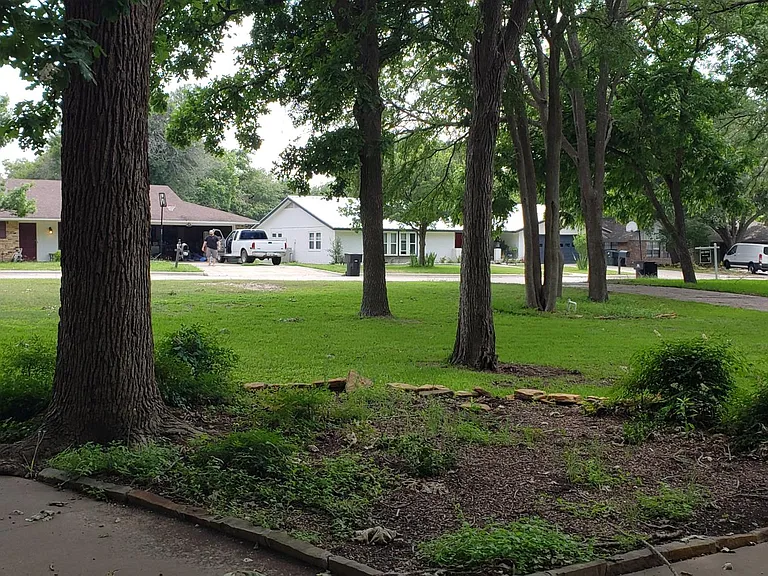 3906 Antelope Trl — Photo 2