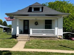 402 Adams St, Oregon, MO 64473