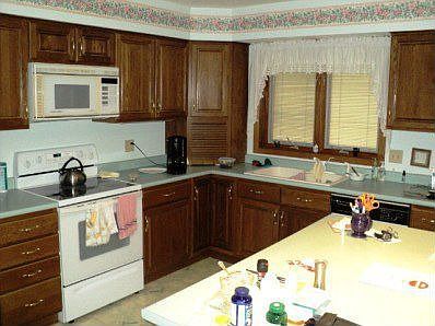 5th image of 1090 Langeais Dr