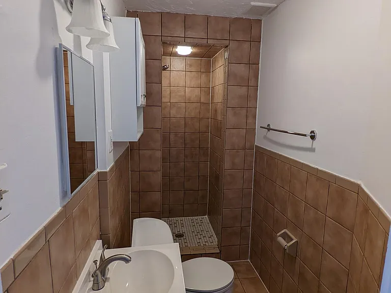 310 Faneuil St — Photo 11
