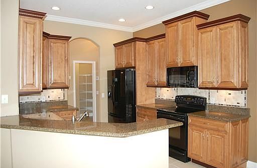 5th image of 424 Manns Harbor Dr