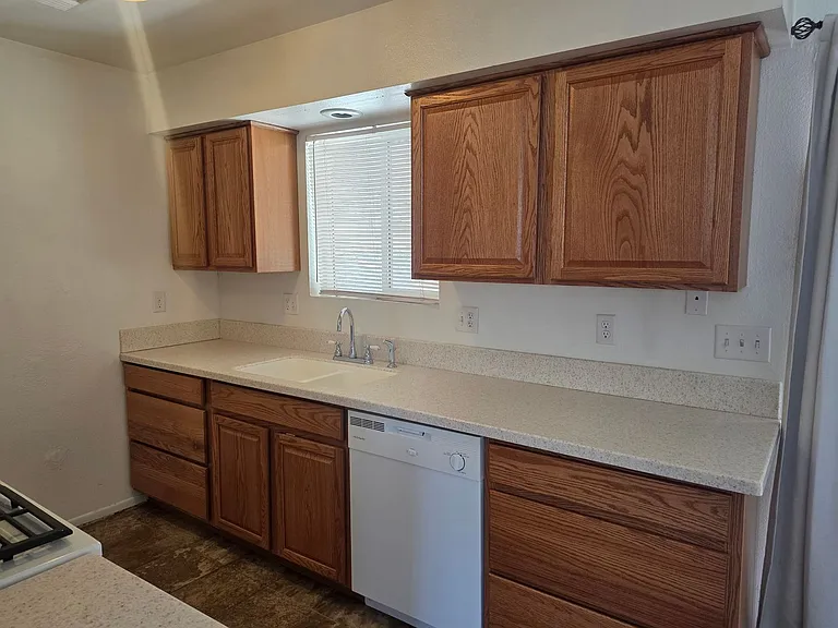 2030 Buccaneer Dr — Photo 5