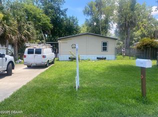 1047 N Green Acres Cir, South Daytona, FL 32119