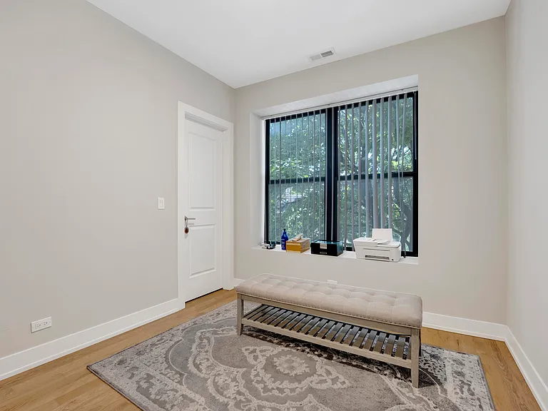 3800 W Altgeld St #204 — Photo 11