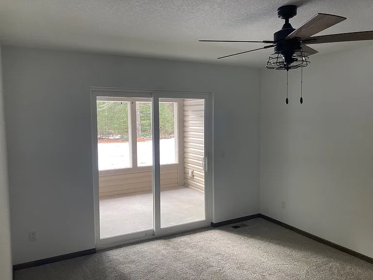483 Sunrise Ln #483 — Photo 6