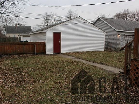 3rd image of 3124 Crane Pl