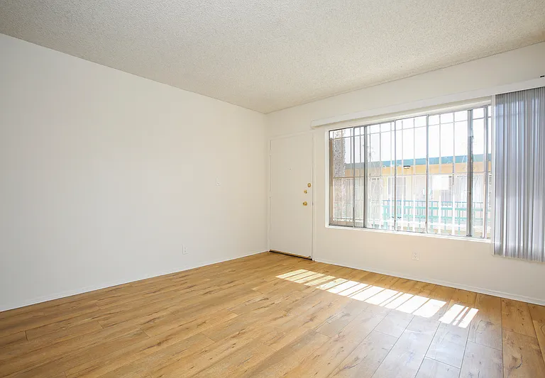 12456 Culver Blvd #10 — Photo 4
