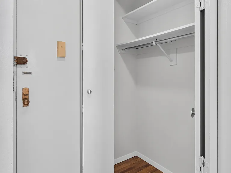 71 W 109th St #5B — Photo 4