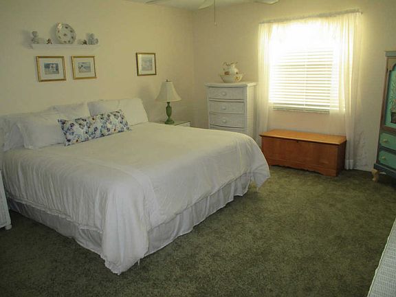 4th image of 1115 Florentine Way
