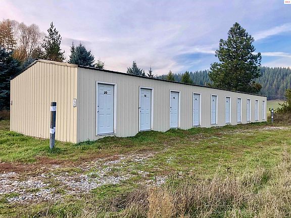 5th image of 2510 Parker Canyon Rd