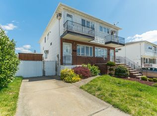 7 Thayer Pl, Staten Island, NY 10306