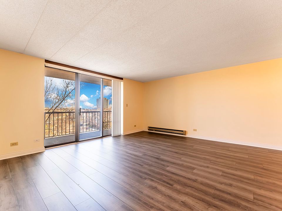 1st image of 75 Kristin Cir APT 509