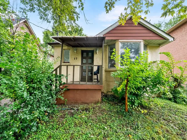 17 Pleasant Ave, Toronto, ON M2M 1L8