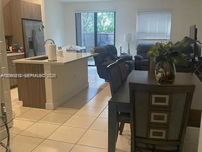 15846 NW 91st Ct #Townhouse 15846 — Photo 14