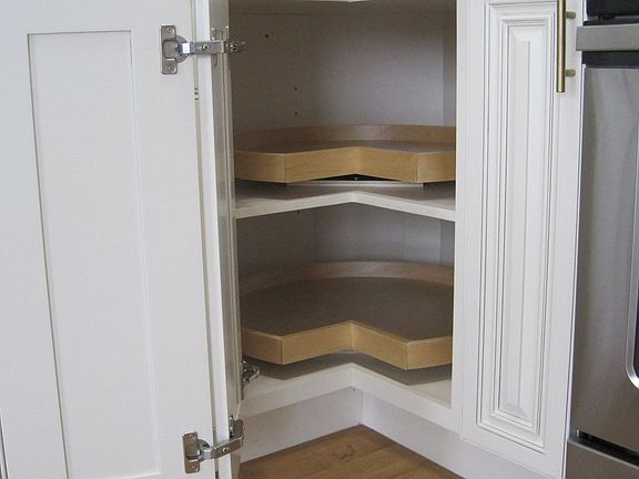 5th image of 3455 Del Rey St #9