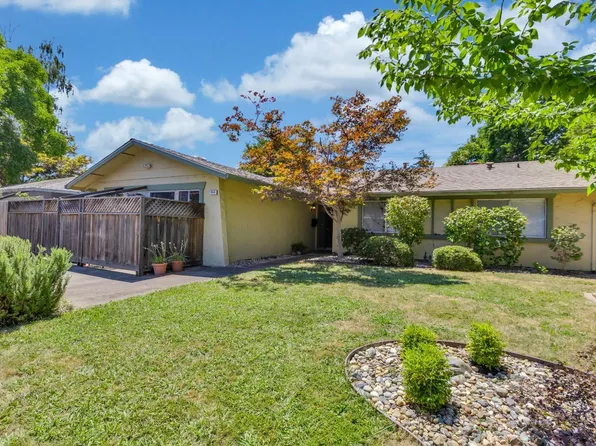 8558 Everglade Dr, Sacramento, CA 95826