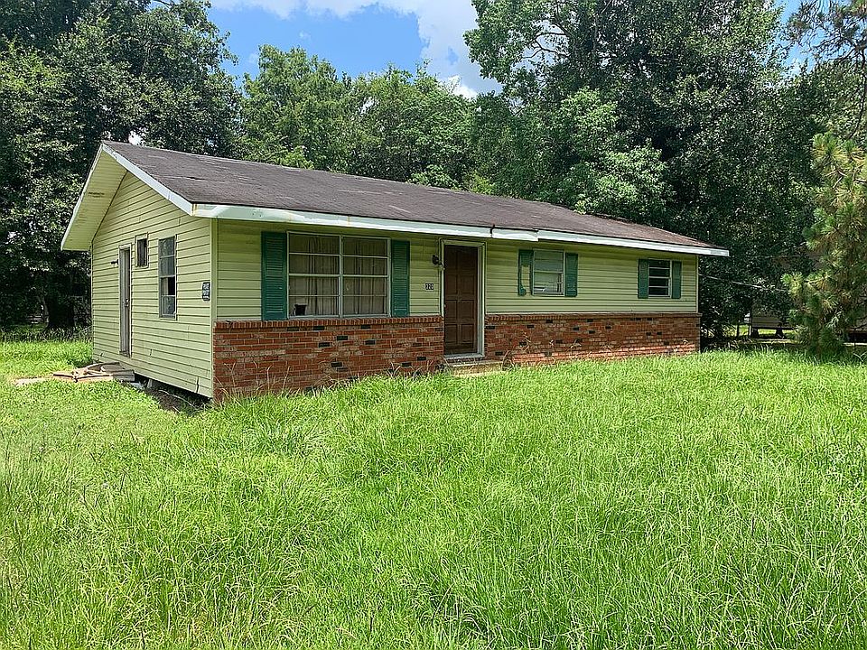 1st image of 220 Fontelieu Dr