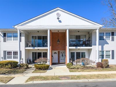 135 Santa Barbara Drive, Plainview, NY, 11803