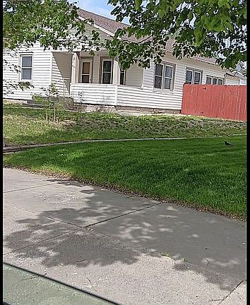 5th image of 934 Avenue A