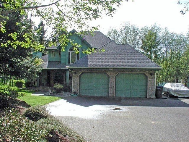 Welcome Home to 7043 Watauga Beach Drive East