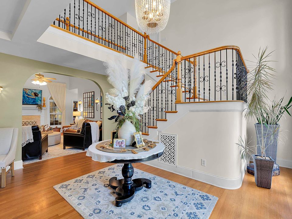 204 Parkside Dr, Simpsonville, SC 29681 | Zillow