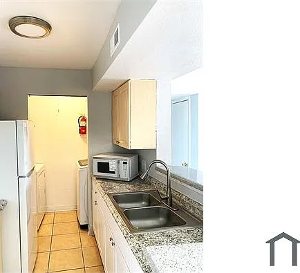 2929 Winkler Ave #1018 — Photo 10