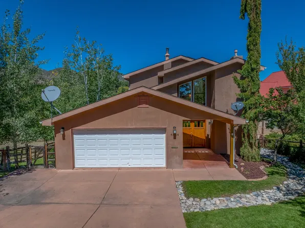 4244 Ridgeway Dr, Los Alamos, NM 87544