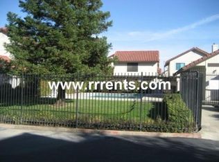 6724 Calvine Rd, Sacramento, CA 95823