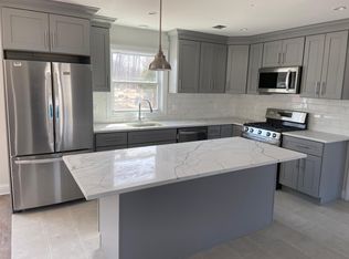 110 Broad St, Pompton Lakes, NJ 07442