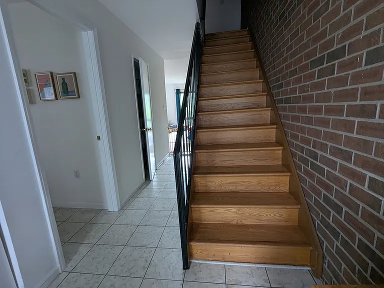 4938 Schuyler Dr — Photo 2