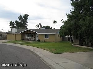 2nd image of 4239 W Lawrence Ln
